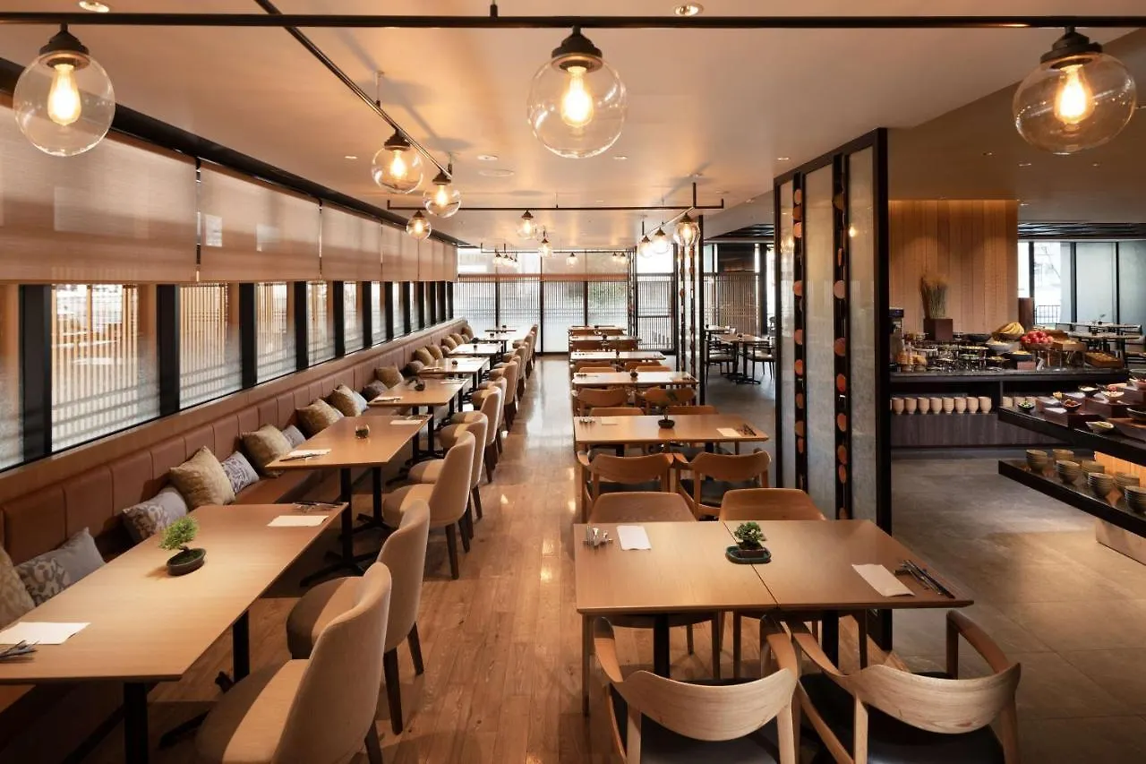מלון Doubletree By Hilton Kyoto Station